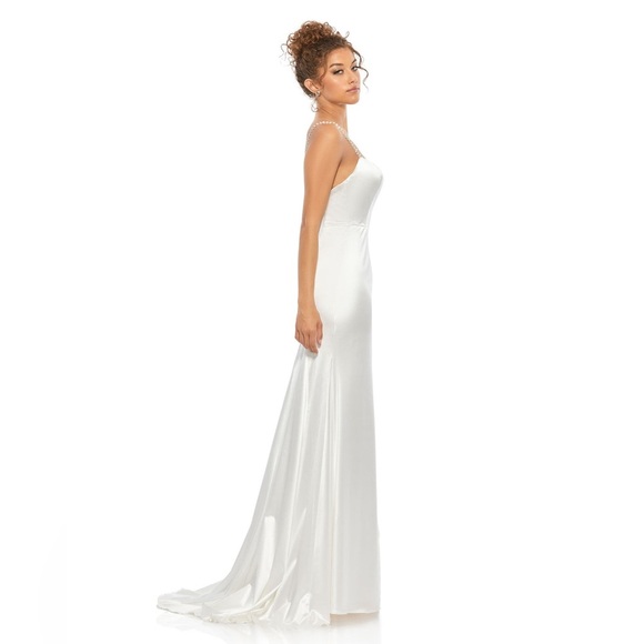 Mac Duggal 12428 CHARMEUSE RHINESTONE STRAP TRUMPET GOWN  White Bridal sz 4 - Picture 6 of 7